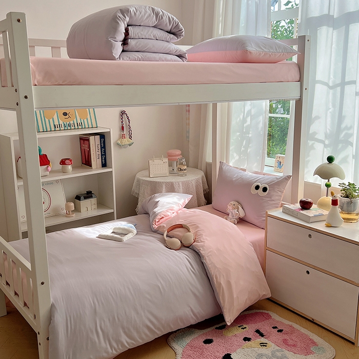 91家纺网 家纺一手货源 找家纺 桃心家居 2025新款A类学生床三件套亲肤舒适软糯云柔水洗棉大眼睛毛巾绣混搭格子撞色系列四件套 云柔水洗棉-大眼葡萄粉桃