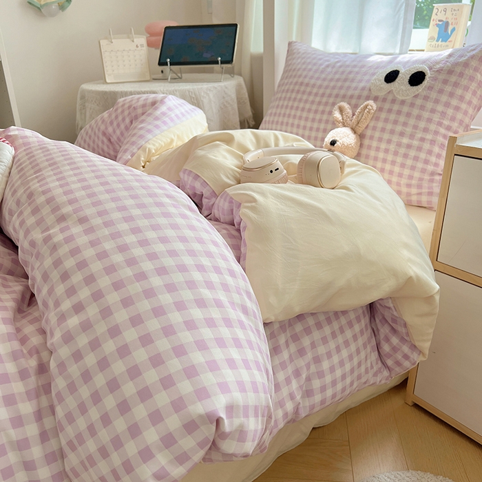 91家纺网 家纺一手货源 找家纺 桃心家居 2025新款A类学生床三件套亲肤舒适软糯云柔水洗棉大眼睛毛巾绣混搭格子撞色系列四件套 云柔水洗棉-大眼紫格奶黄