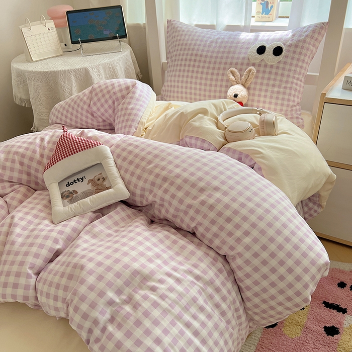 91家纺网 家纺一手货源 找家纺 桃心家居 2025新款A类学生床三件套亲肤舒适软糯云柔水洗棉大眼睛毛巾绣混搭格子撞色系列四件套 云柔水洗棉-大眼紫格奶黄