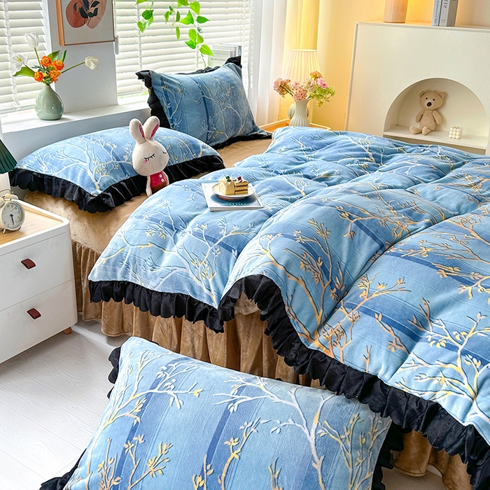 91家纺网 家纺一手货源 找家纺 望淮家纺 2025新款韩版牛奶绒四件套 梦幻丛林-蓝