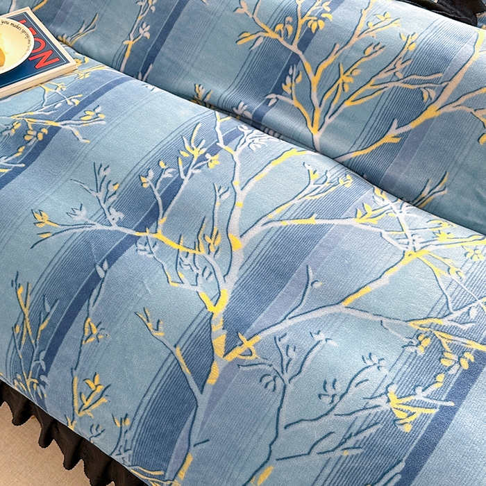 91家纺网 家纺一手货源 找家纺 望淮家纺 2025新款韩版牛奶绒四件套 梦幻丛林-蓝