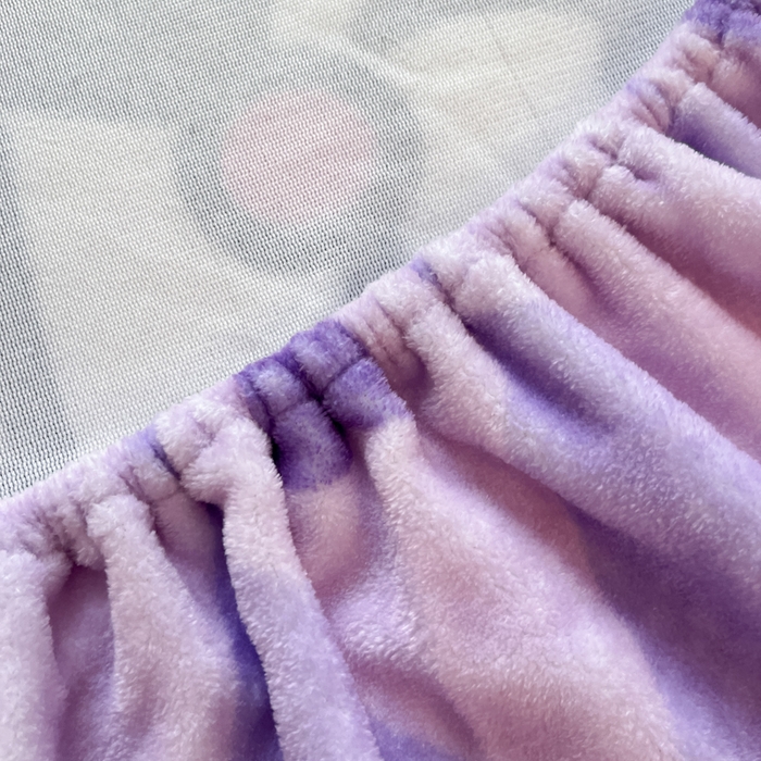 91家纺网 家纺一手货源 找家纺 金爱家 2025新款高克重牛奶绒单品系列保暖床单床笠单件 绒-D桃心美美库洛米