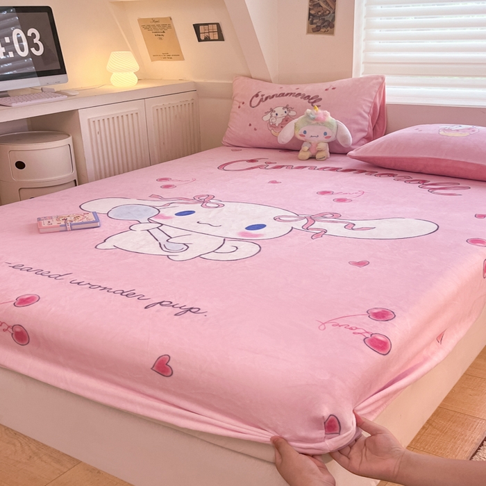 91家纺网 家纺一手货源 找家纺 金爱家 2025新款高克重牛奶绒单品系列保暖床单床笠单件 绒-D樱桃美美大耳狗