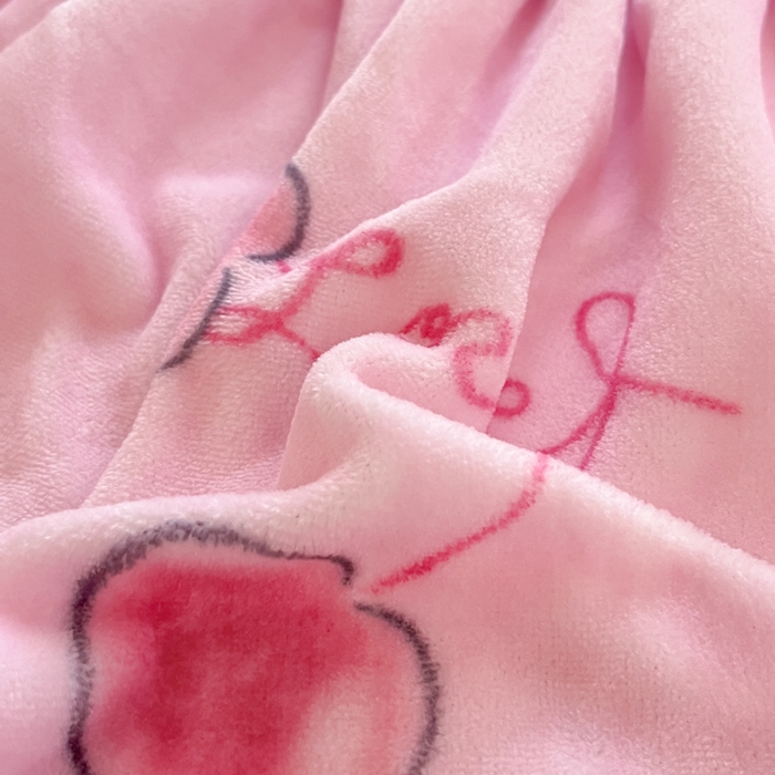 91家纺网 家纺一手货源 找家纺 金爱家 2025新款高克重牛奶绒单品系列保暖床单床笠单件 绒-D樱桃美美大耳狗