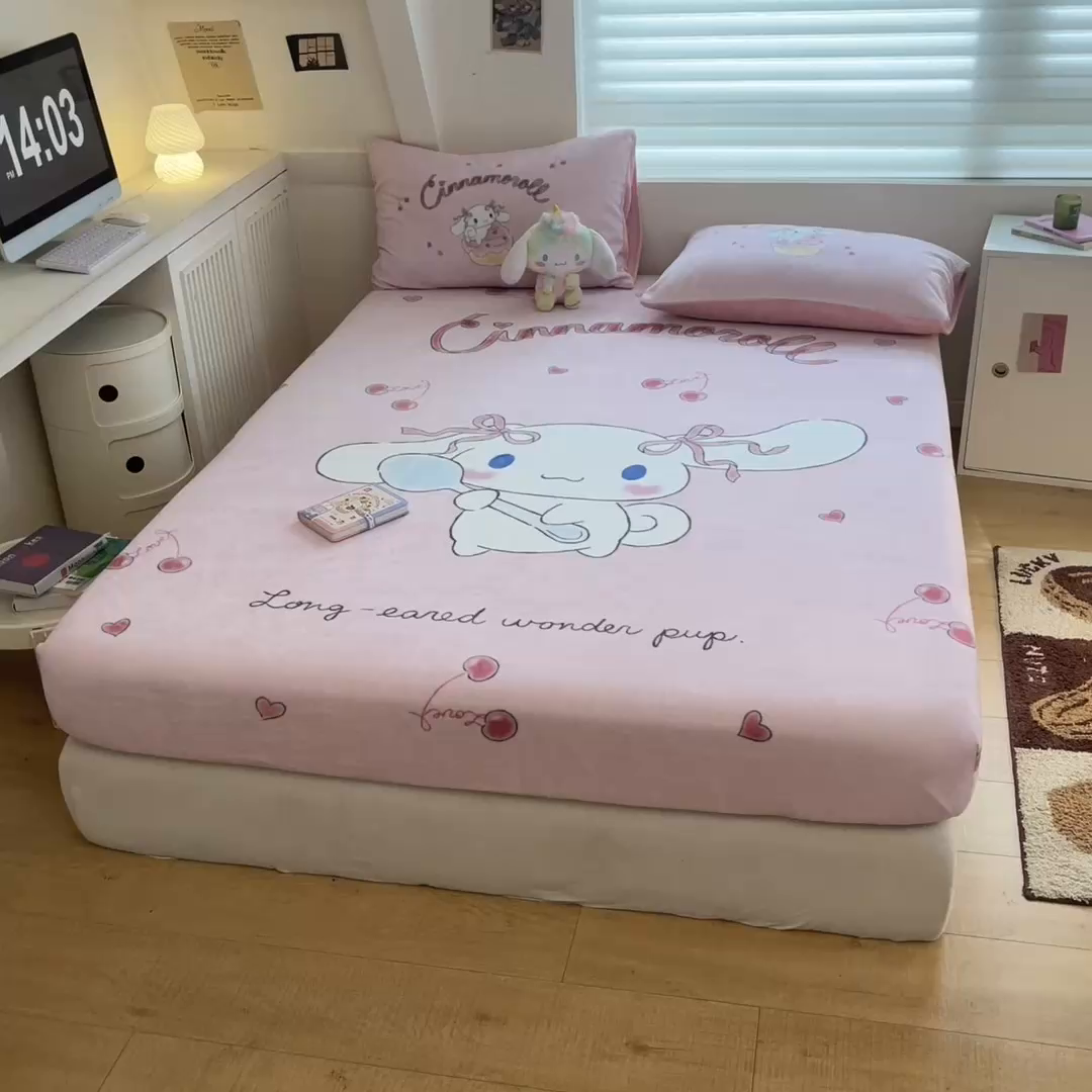 91家纺网 家纺一手货源 找家纺 金爱家 2025新款高克重牛奶绒单品系列保暖床单床笠单件 绒-D樱桃美美大耳狗