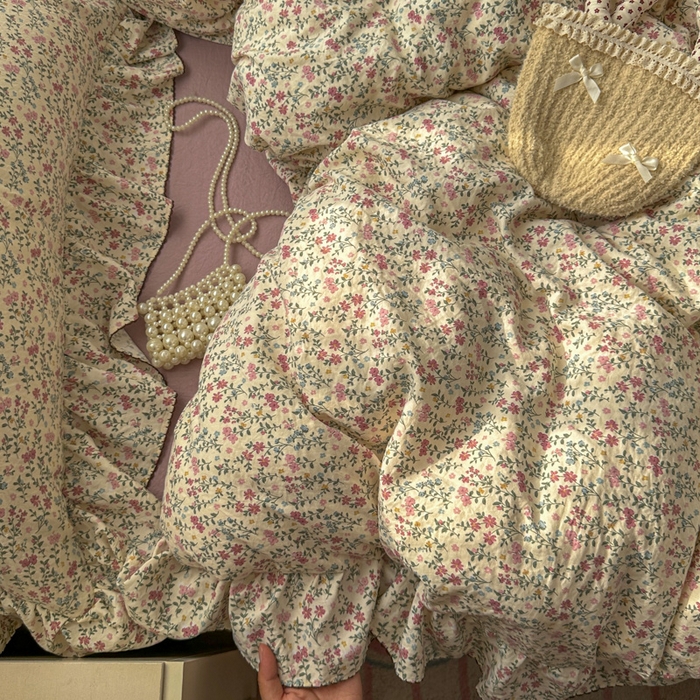 91家纺网 家纺一手货源 找家纺 欧尚 2025新款亲肤碎花云柔棉四件套 花枝语