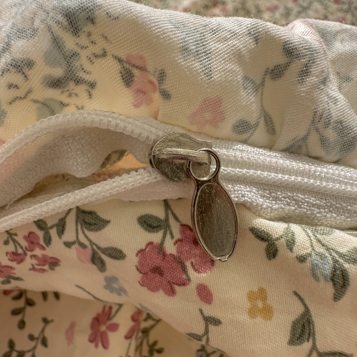 91家纺网 家纺一手货源 找家纺 欧尚 2025新款亲肤碎花云柔棉四件套 花枝语