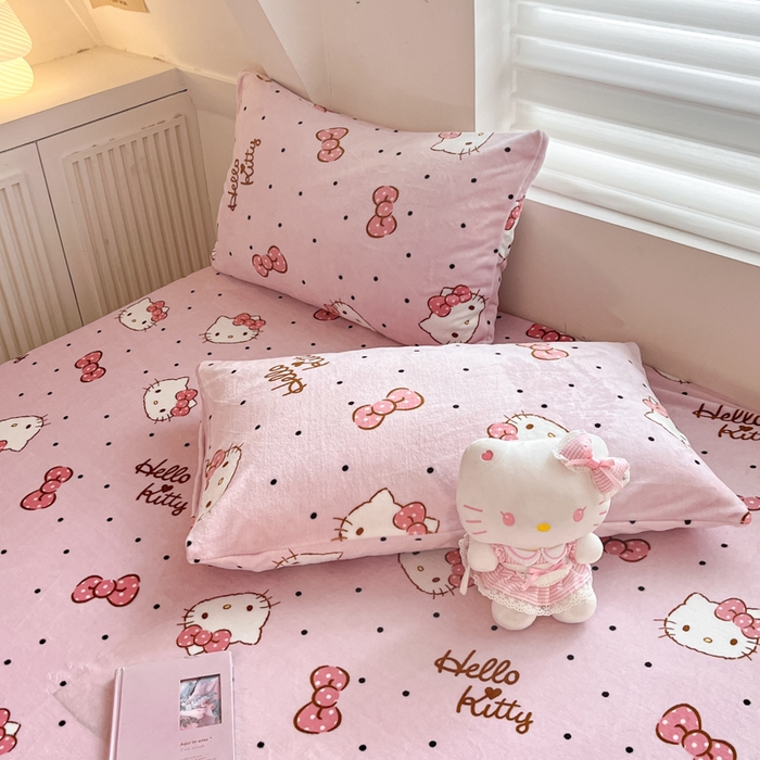 91家纺网 家纺一手货源 找家纺 （总）金爱家 2025新款三丽鸥牛奶绒单品系列床单床笠单件