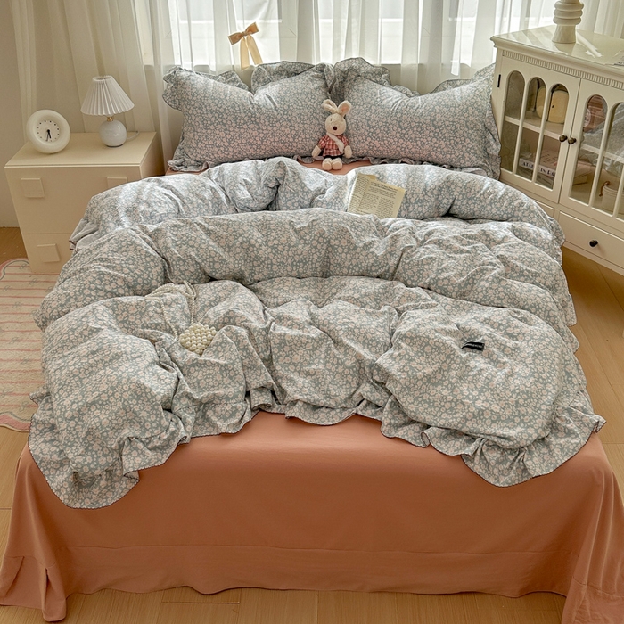 91家纺网 家纺一手货源 找家纺 欧尚 2025新款亲肤碎花云柔棉四件套 蓝郁