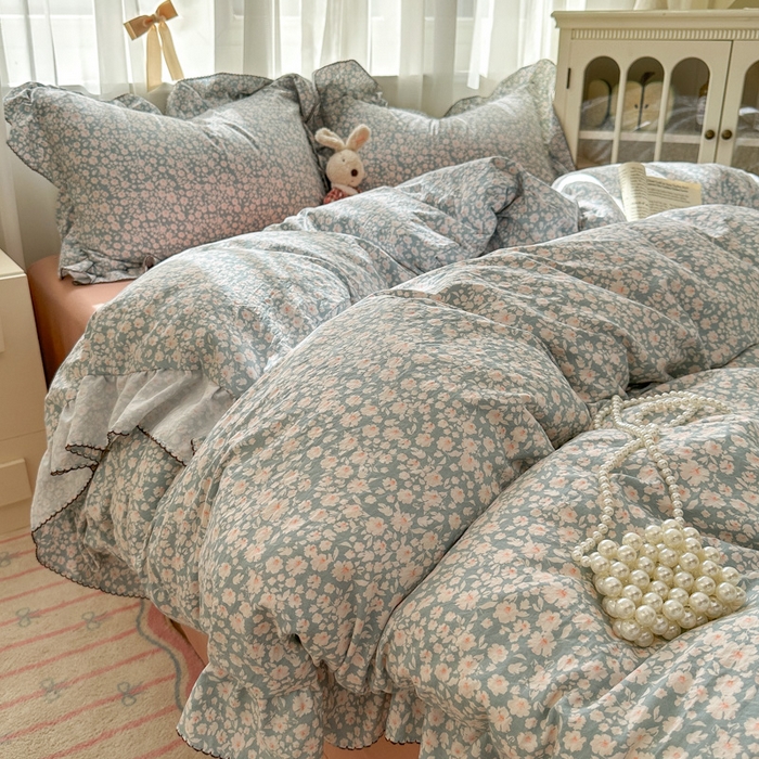 91家纺网 家纺一手货源 找家纺 欧尚 2025新款亲肤碎花云柔棉四件套 蓝郁