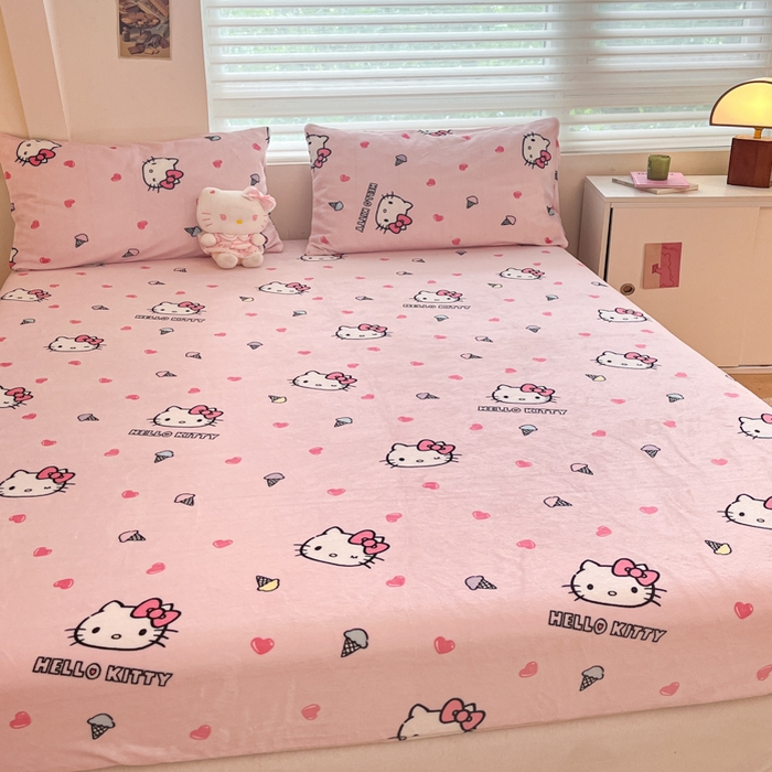 91家纺网 家纺一手货源 找家纺 金爱家 2025新款三丽鸥牛奶绒单品系列床单床笠单件 绒-X粉心甜筒kt