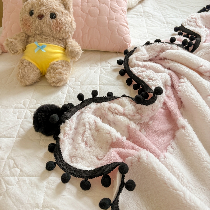 91家纺网 家纺一手货源 找家纺 （总）潮邦创意家居 2025新款250g阳离子提花小球毯盖毯毯子-星绒墨趣