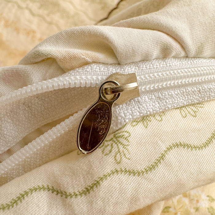 91家纺网 家纺一手货源 找家纺 欧尚 2025新款亲肤碎花云柔棉四件套 暖意