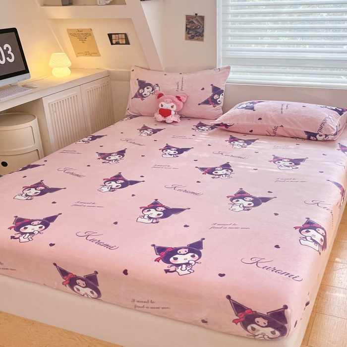 91家纺网 家纺一手货源 找家纺 金爱家 2025新款三丽鸥牛奶绒单品系列床单床笠单件 绒-X可爱库洛米