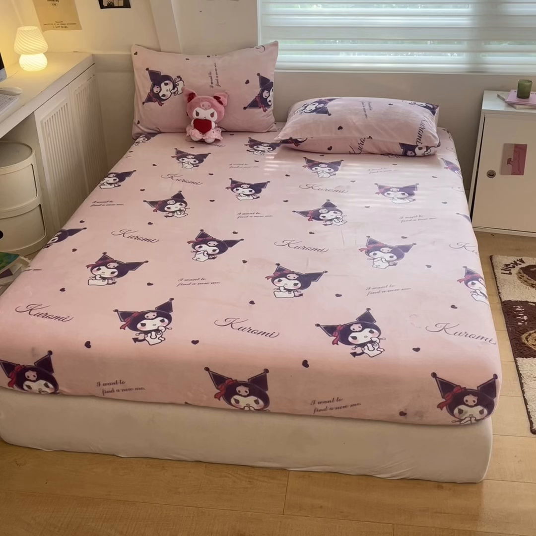 91家纺网 家纺一手货源 找家纺 金爱家 2025新款三丽鸥牛奶绒单品系列床单床笠单件 绒-X可爱库洛米