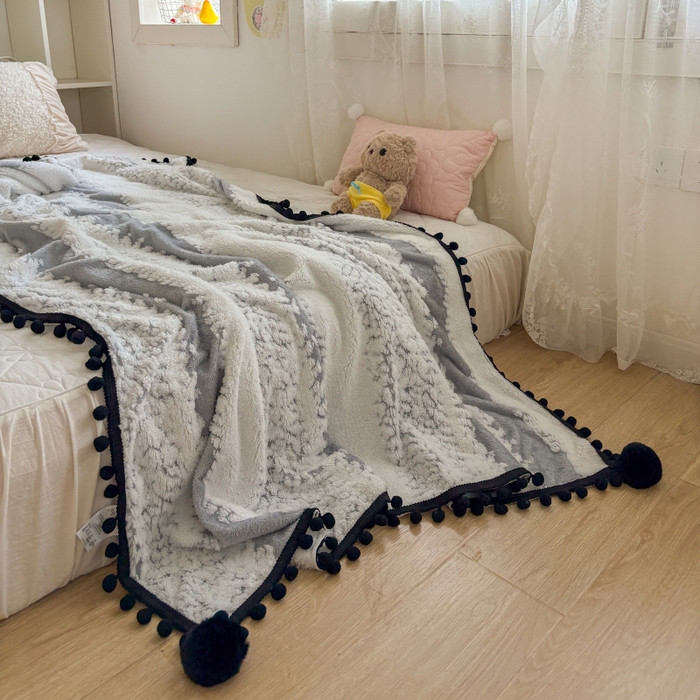 91家纺网 家纺一手货源 找家纺 潮邦创意家居 2025新款250g阳离子提花小球毯盖毯毯子-星绒墨趣 星绒墨趣 -星灰