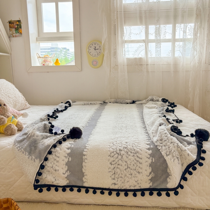 91家纺网 家纺一手货源 找家纺 潮邦创意家居 2025新款250g阳离子提花小球毯盖毯毯子-星绒墨趣 星绒墨趣 -星灰