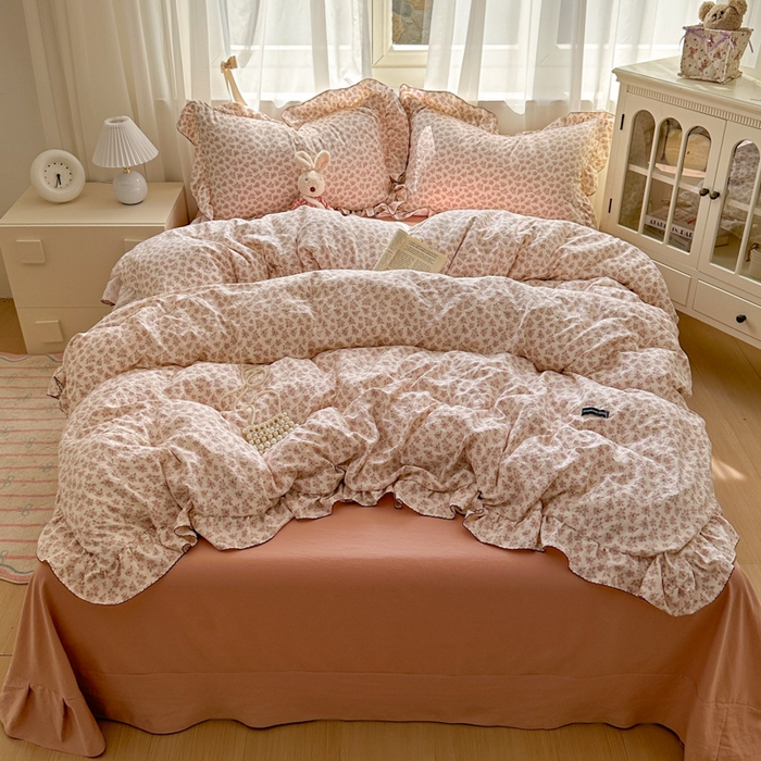 91家纺网 家纺一手货源 找家纺 欧尚 2025新款亲肤碎花云柔棉四件套 桃夭夭