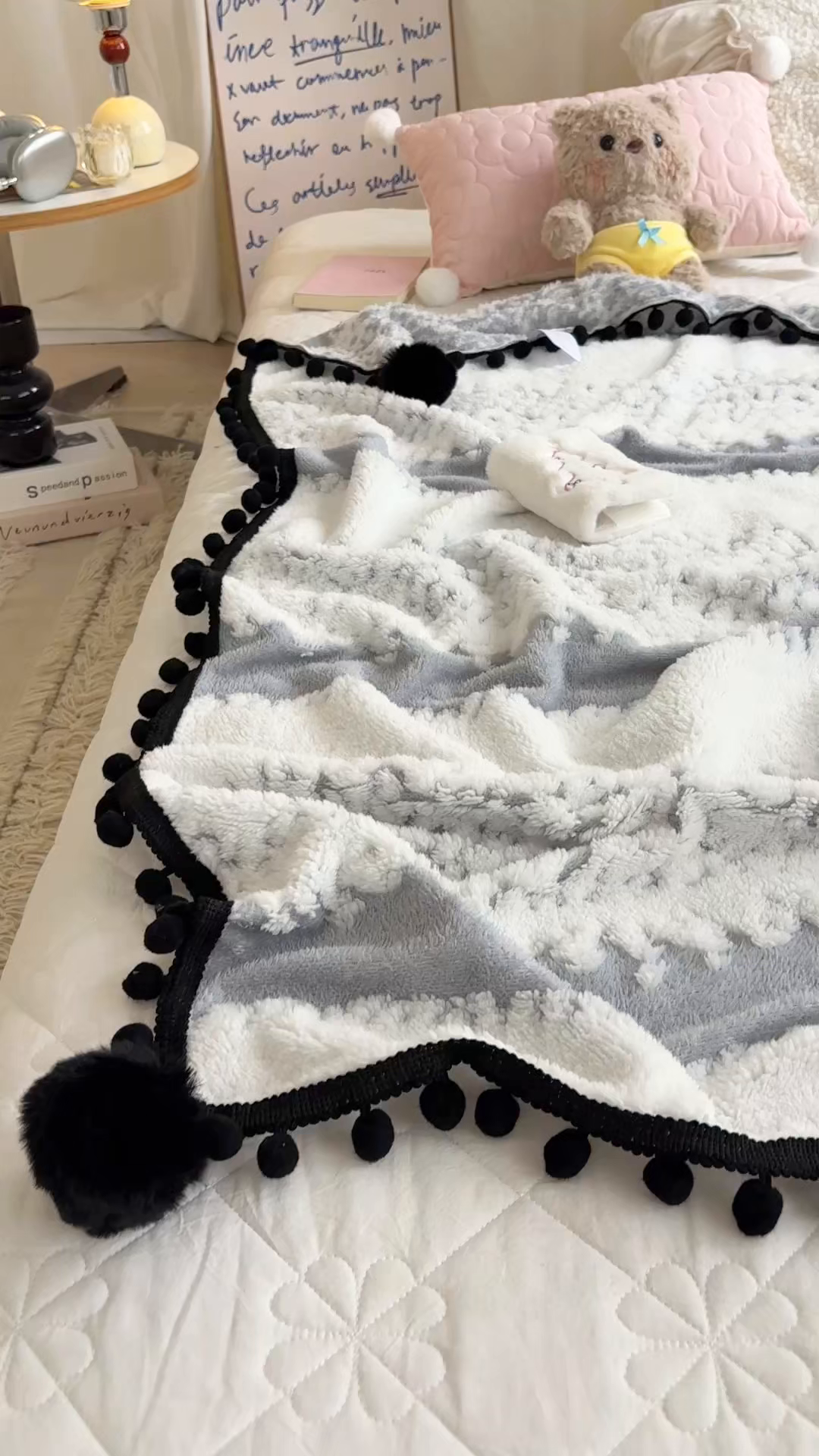 91家纺网 家纺一手货源 找家纺 潮邦创意家居 2025新款250g阳离子提花小球毯盖毯毯子-星绒墨趣 星绒墨趣 -星灰