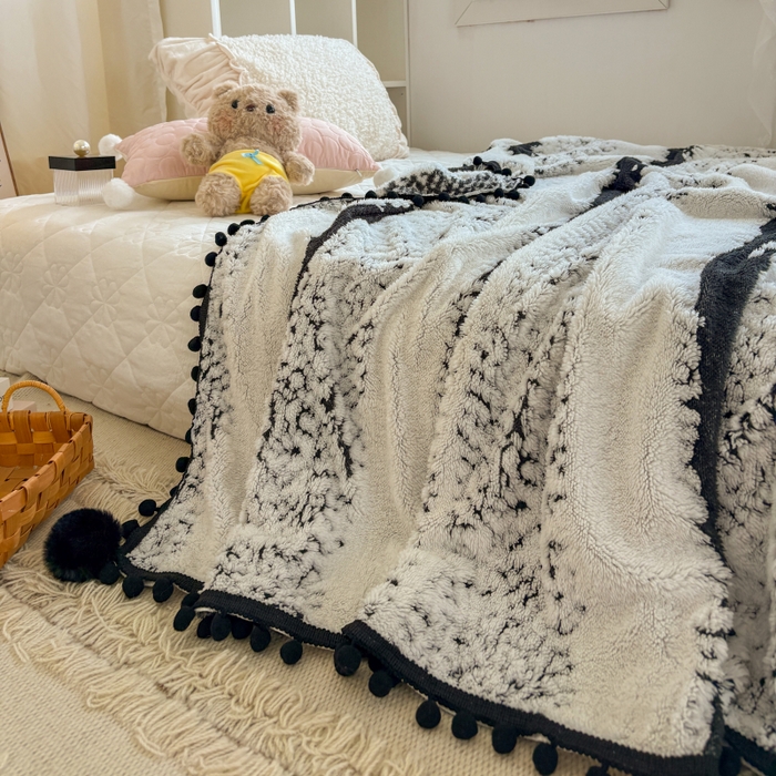 91家纺网 家纺一手货源 找家纺 潮邦创意家居 2025新款250g阳离子提花小球毯盖毯毯子-星绒墨趣 星绒墨趣 -耀黑