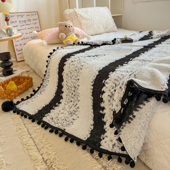 91家纺网 家纺一手货源 找家纺 潮邦创意家居 2025新款250g阳离子提花小球毯盖毯毯子-星绒墨趣 星绒墨趣 -耀黑