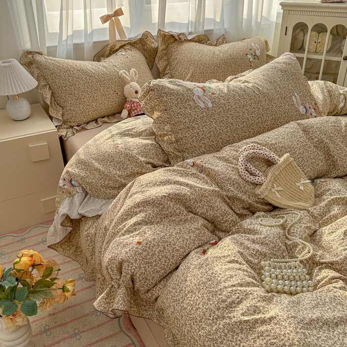 91家纺网 家纺一手货源 找家纺 欧尚 2025新款亲肤碎花云柔棉四件套 兔兔熊