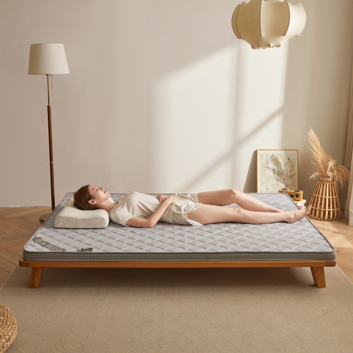 91家纺网 家纺一手货源 找家纺 丽诺床垫 2025新款提花双层纱乳胶立体床垫 灰色