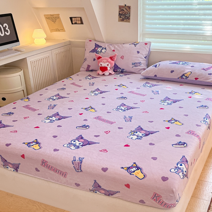 91家纺网 家纺一手货源 找家纺 金爱家 2025新款三丽鸥牛奶绒单品系列床单床笠单件 绒-X紫心库洛米