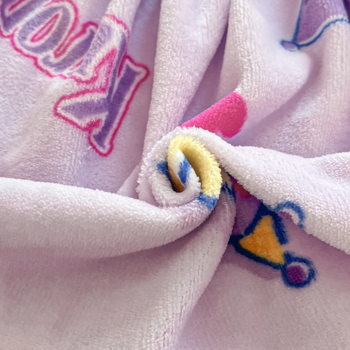 91家纺网 家纺一手货源 找家纺 金爱家 2025新款三丽鸥牛奶绒单品系列床单床笠单件 绒-X紫心库洛米