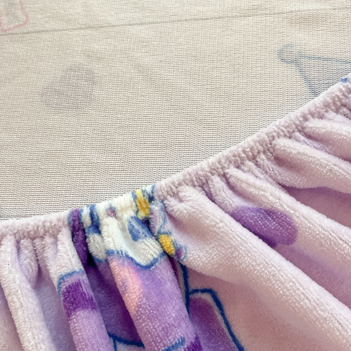 91家纺网 家纺一手货源 找家纺 金爱家 2025新款三丽鸥牛奶绒单品系列床单床笠单件 绒-X紫心库洛米