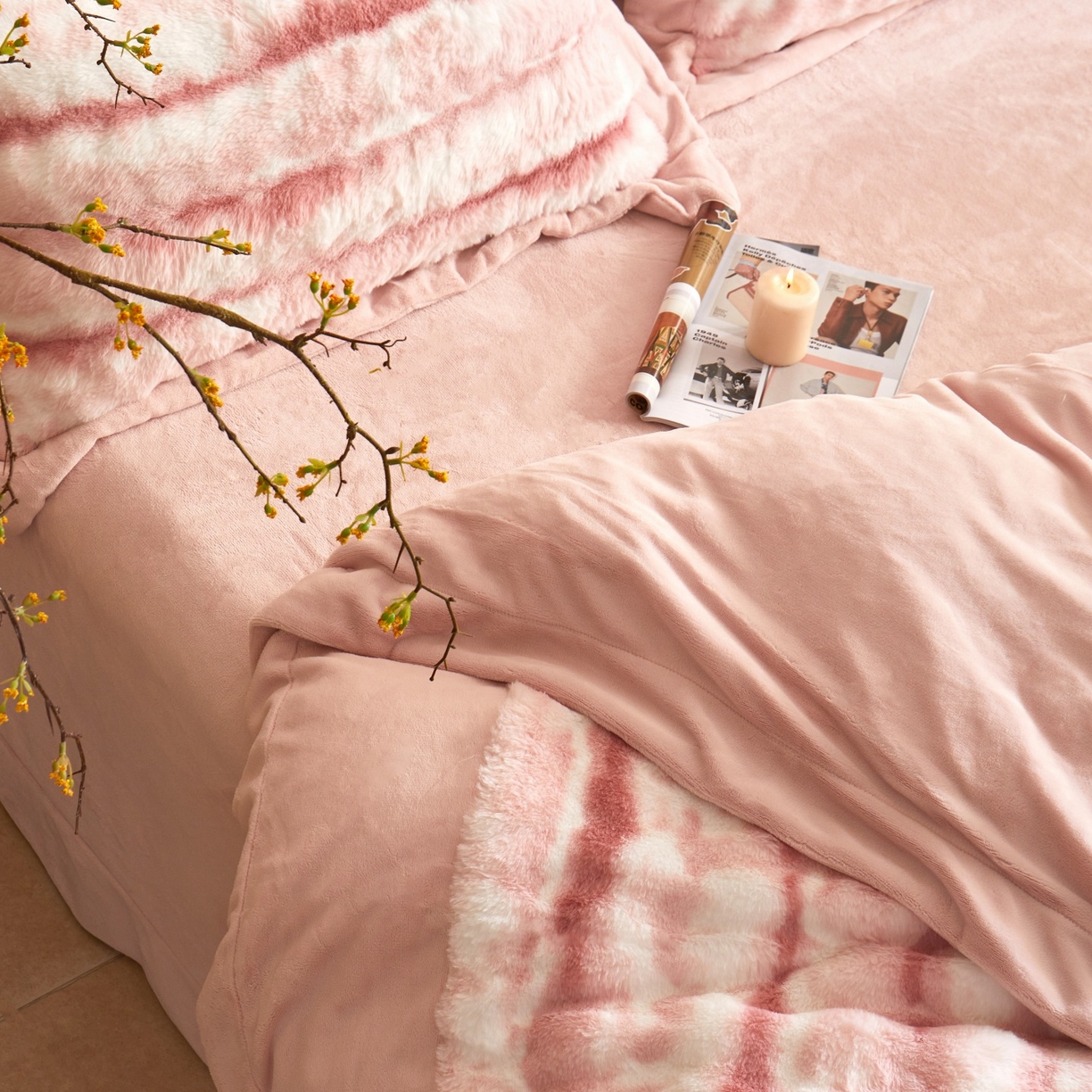 91家纺网 家纺一手货源 找家纺 （总）时亿家居 2025新款360g兔毛绒拼接牛奶绒四件套系列