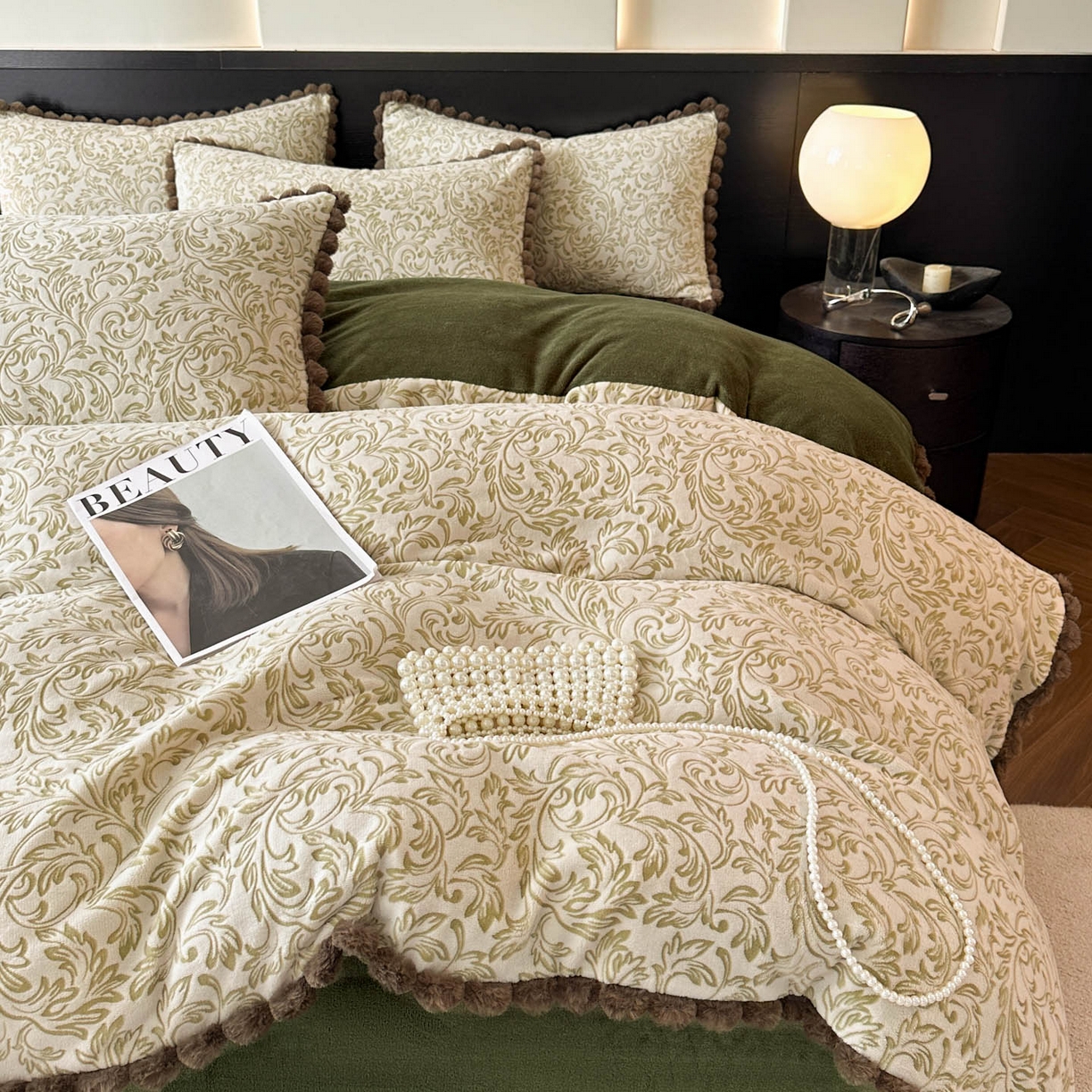 羚羊语家纺 2025新款雕花绒牛奶绒兔毛球四件套轻奢风立体着色烂花牛奶绒提花加厚保暖床单 蜜绒绒-莫松染