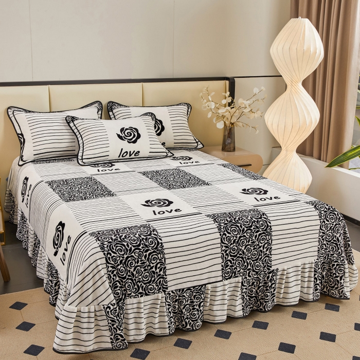 91家纺网 家纺一手货源 找家纺 博兰蒂 2025新款床裙款高克重牛奶绒印花四件套 金典格调