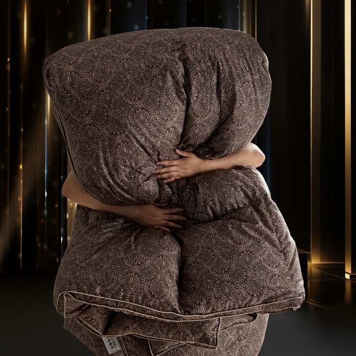 91家纺网 家纺一手货源 找家纺 （总）织梦人羽绒工厂店 2025新款高蓬松羽绒被95鹅绒大牌同款花型