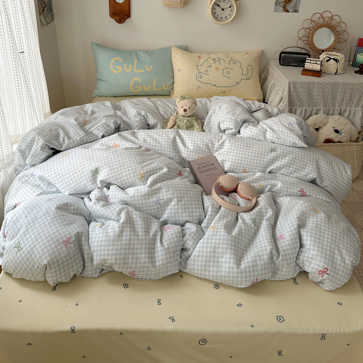 91家纺网 家纺一手货源 找家纺 （总）瑞莱 2025开学季13372印花大版枕套甜酷风四件套