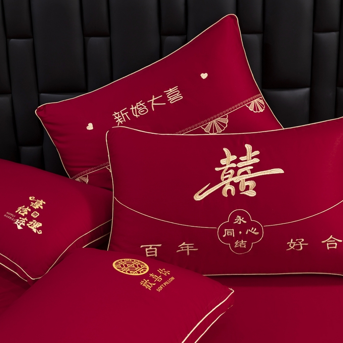 91家纺网 家纺一手货源 找家纺 （总）仁宇枕业 2025新款新品 高端全棉刺绣婚庆枕头大红结婚专用枕芯