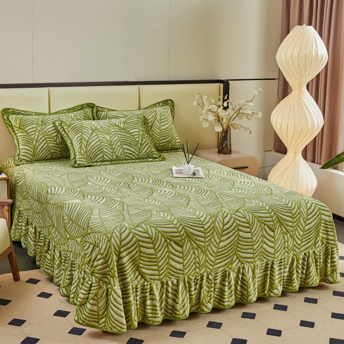91家纺网 家纺一手货源 找家纺 博兰蒂 2025新款床裙款高克重牛奶绒印花四件套 叶之舒-绿