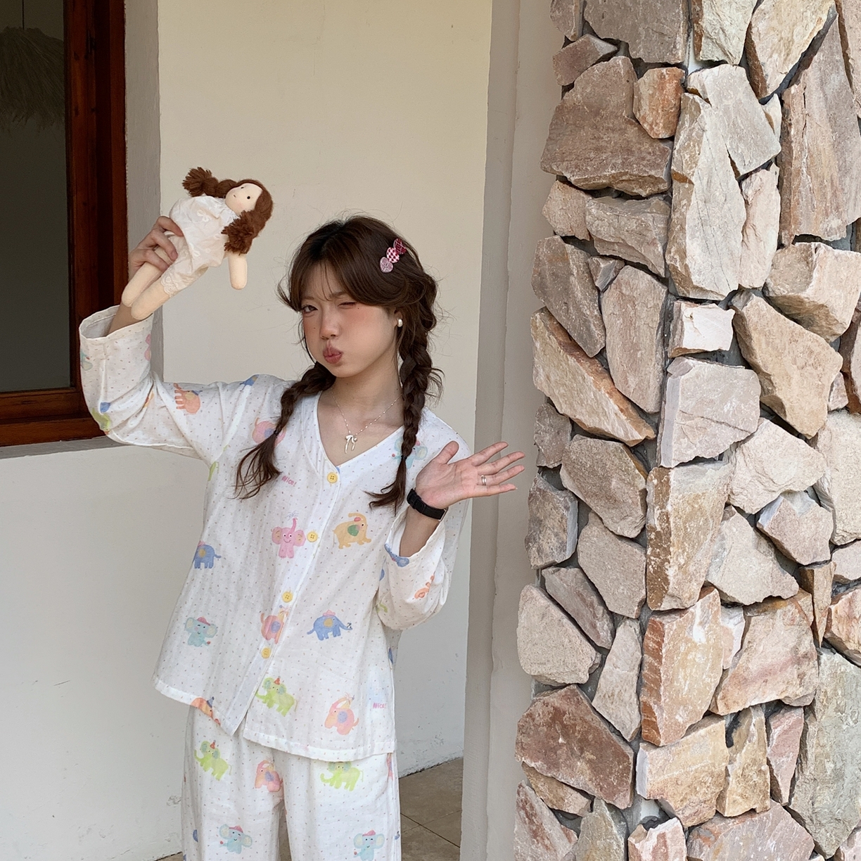 91家纺网 家纺一手货源 找家纺 （总） 纽约生活 2025新款有氧纱V领套装（会员-5）