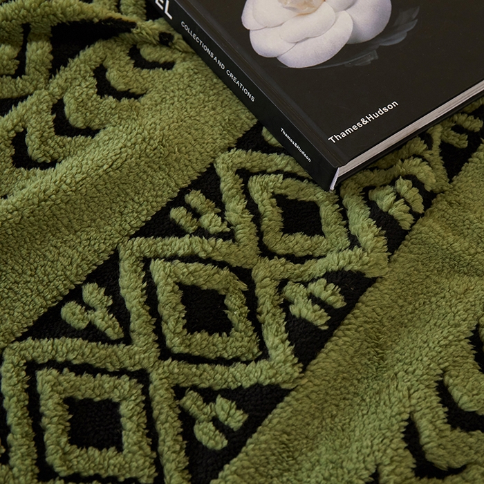 91家纺网 家纺一手货源 找家纺 楼兰公主 2025新款阳离子羊羔绒菱格毯毛毯毯子-麦格系列 菱格-绿