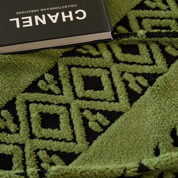 91家纺网 家纺一手货源 找家纺 楼兰公主 2025新款阳离子羊羔绒菱格毯毛毯毯子-麦格系列 菱格-绿