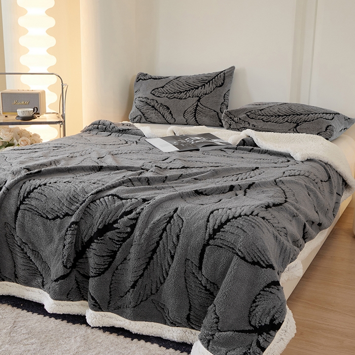 91家纺网 家纺一手货源 找家纺 （总）楼兰公主 2025新款阳离子羊羔绒蕉叶绒毯双层毛毯毯子