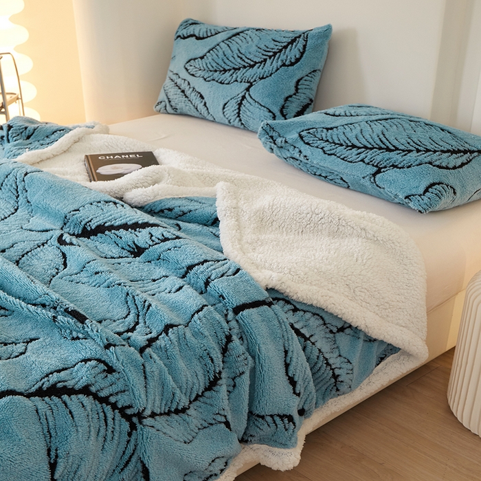91家纺网 家纺一手货源 找家纺 楼兰公主 2025新款阳离子羊羔绒蕉叶绒毯双层毛毯毯子 蕉叶绒-兰
