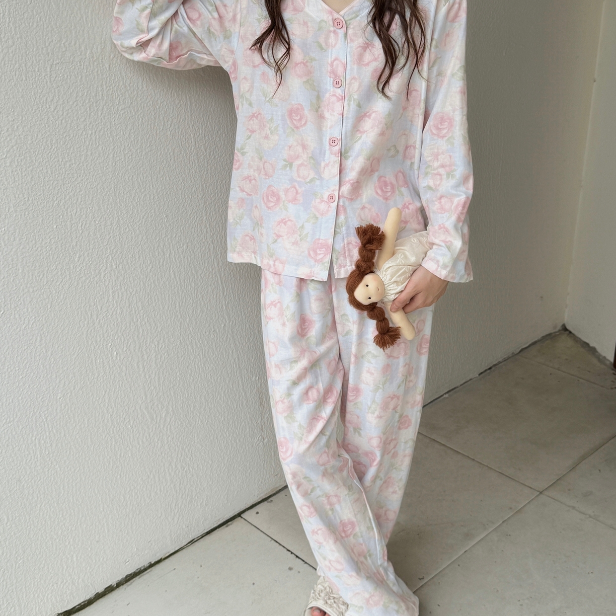 纽约生活 2025新款有氧纱V领套装（会员-5） 梨月白