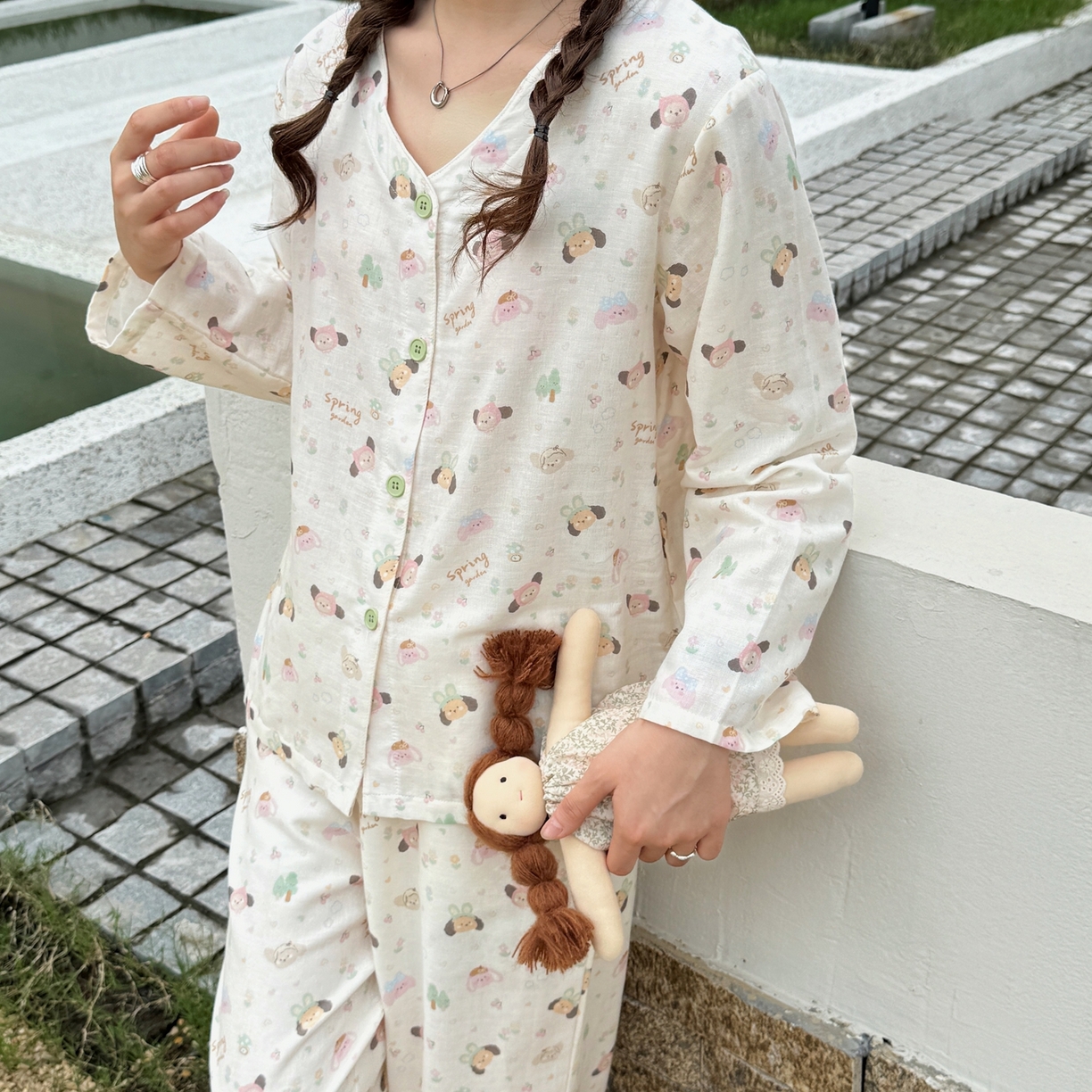 91家纺网 家纺一手货源 找家纺  纽约生活 2025新款有氧纱V领套装（会员-5） 软萌游园会