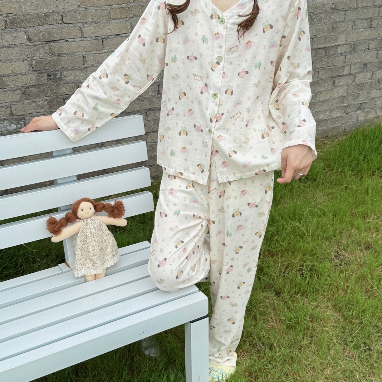 91家纺网 家纺一手货源 找家纺  纽约生活 2025新款有氧纱V领套装（会员-5） 软萌游园会