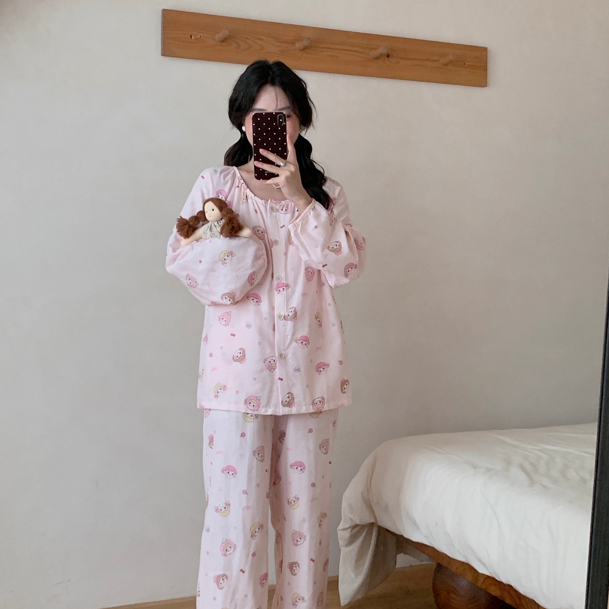 91家纺网 家纺一手货源 找家纺 （总）纽约生活 2025新款有氧纱胸垫圆领开扣长袖长裤（会员-5）