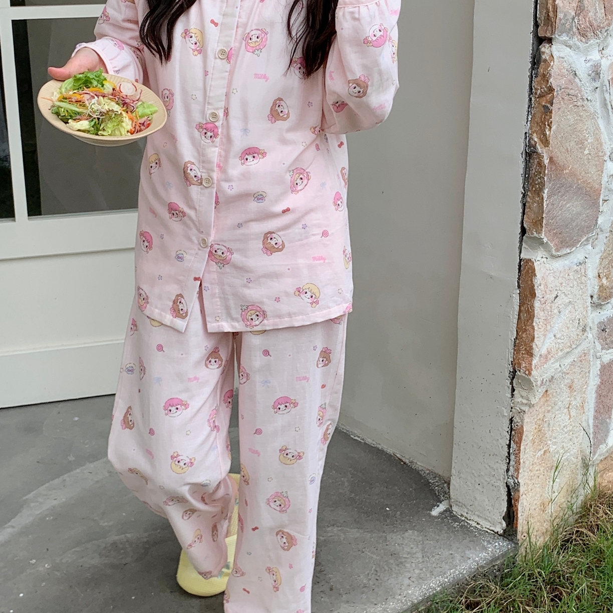 91家纺网 家纺一手货源 找家纺 （总）纽约生活 2025新款有氧纱胸垫圆领开扣长袖长裤（会员-5）