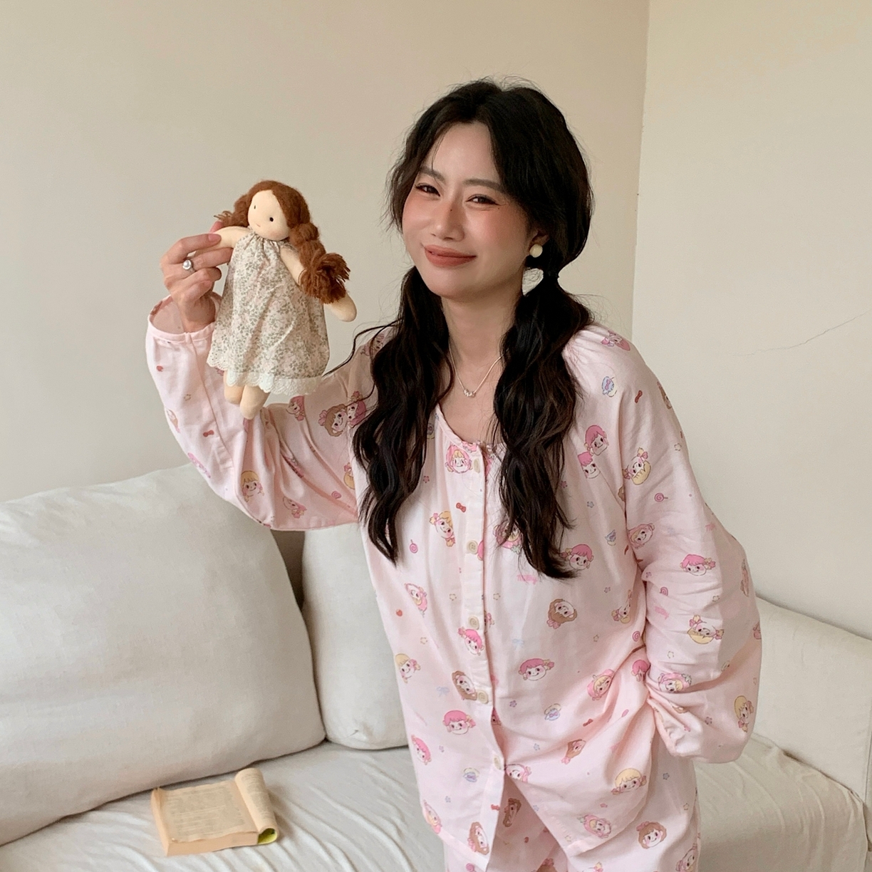 91家纺网 家纺一手货源 找家纺 （总）纽约生活 2025新款有氧纱胸垫圆领开扣长袖长裤（会员-5）