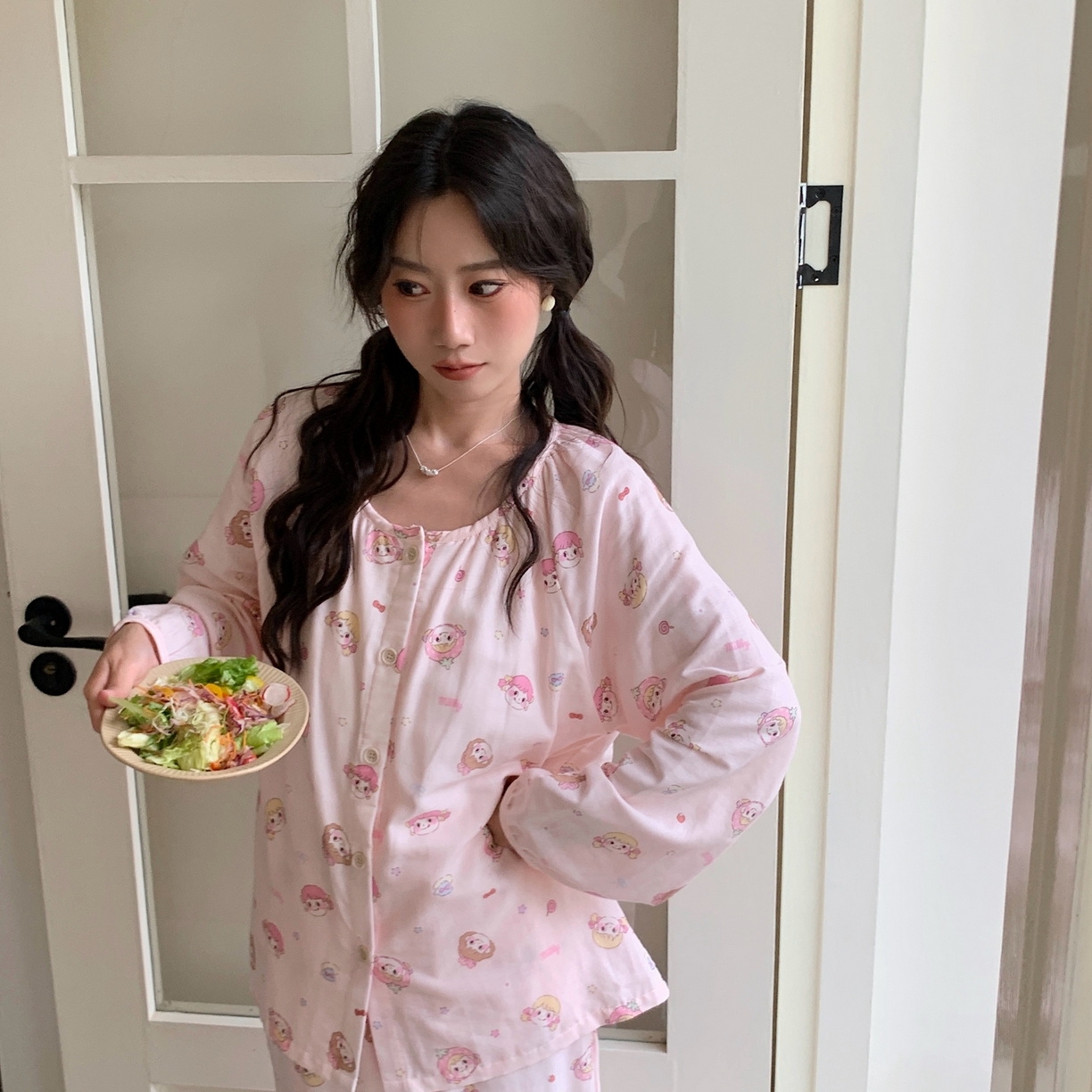 91家纺网 家纺一手货源 找家纺 （总）纽约生活 2025新款有氧纱胸垫圆领开扣长袖长裤（会员-5）