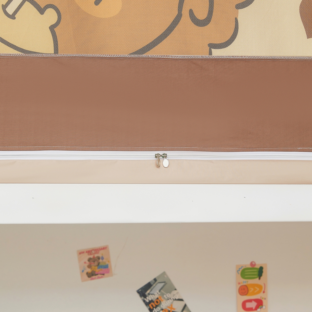 91家纺网 家纺一手货源 找家纺 星际优品 2025新款轻奢款学生一体式遮光蚊帐 奶咖-奶茶熊